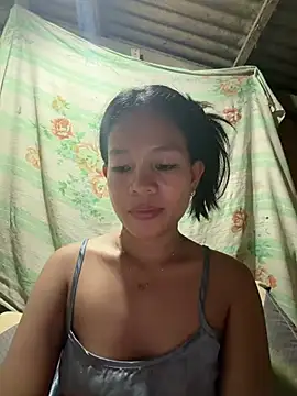 chinny1112 online show from July 5, 2026, 2:35 pm