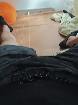 -3-erwo online show from March 12, 2026, 5:13 am