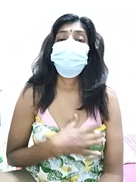 Snapshot of Amisha-35 chatting on July 12, 2026, 1:17 am Amisha-35 online show from July 12, 2026, 1:17 am