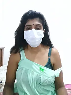 Snapshot of Amisha-35 chatting on July 15, 2026, 1:01 am Amisha-35 online show from July 15, 2026, 1:01 am
