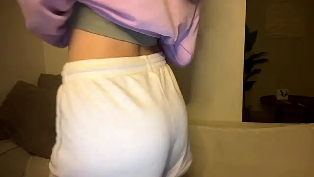 RoxyWet online show from June 8, 2026, 11:22 am