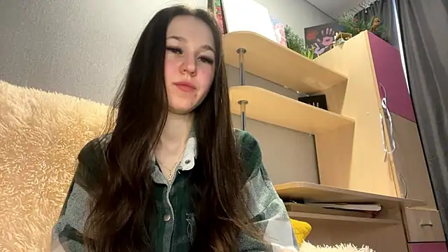 Sarahmasara online show from March 17, 2026, 2:25 am