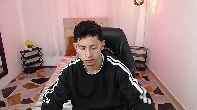 Kei 23 online show from April 1, 2026, 12:06 pm