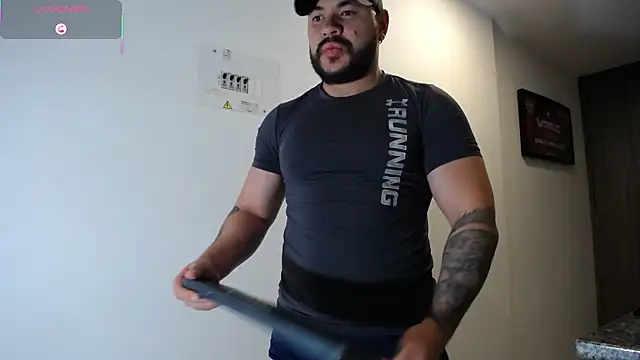 Snapshot of Axel_Dominus chatting on July 21, 2026, 7:10 am Axel Dominus online show from July 21, 2026, 7:10 am