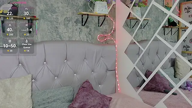 Snapshot of Sophia_xoxo1 chatting on May 29, 2026, 2:50 am Sophia xoxo1 online show from May 29, 2026, 2:50 am