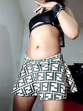 KattyBerryX online show from June 10, 2026, 5:03 pm
