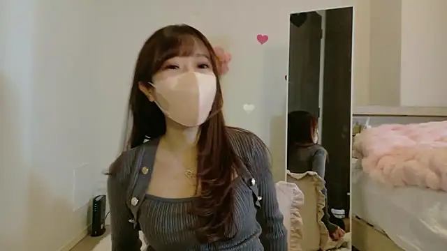 Snapshot of nanochan_v chatting on March 13, 2026, 11:15 am nanochan v online show from March 13, 2026, 11:15 am