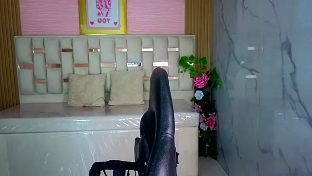Snapshot of veronicaa_s chatting on July 14, 2026, 8:26 pm veronicaa s online show from July 14, 2026, 8:26 pm