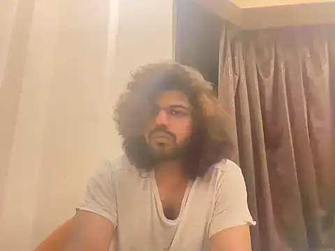 Snapshot of abhinaxx chatting on July 28, 2026, 8:45 pm abhinaxx online show from July 28, 2026, 8:45 pm