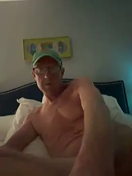 Snapshot of Kristopherbbb chatting on June 15, 2026, 8:58 am Kristopherbbb online show from June 15, 2026, 8:58 am