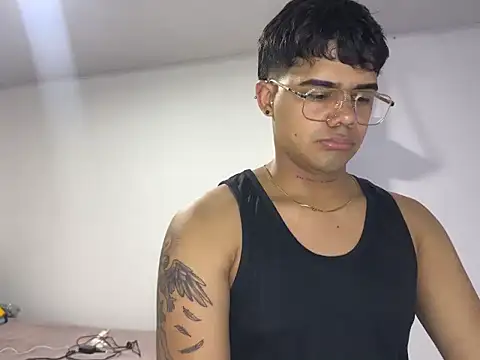 Snapshot of matiass_vegas chatting on April 11, 2026, 4:42 am matiass vegas online show from April 11, 2026, 4:42 am