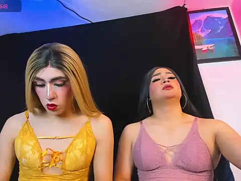 Snapshot of naughty_trans_dolls chatting on June 9, 2026, 10:00 pm naughty trans dolls online show from June 9, 2026, 10:00 pm