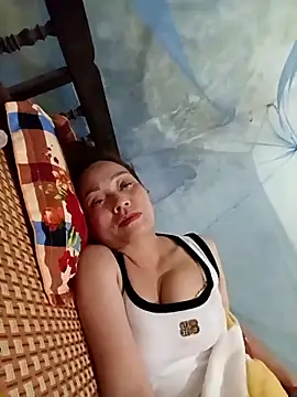 Lyly22x online show from April 22, 2026, 3:08 pm