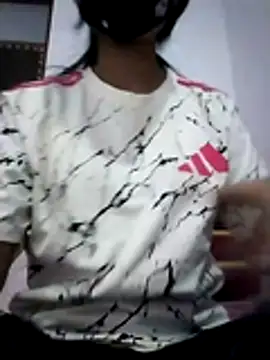 Tasty Cherry online show from April 19, 2026, 1:01 pm