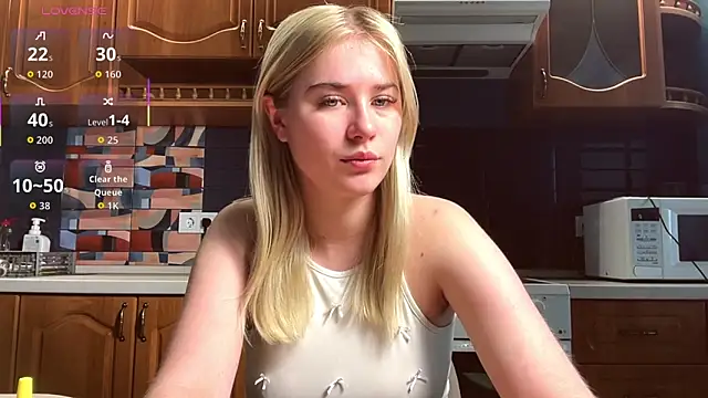 ivygenesis online show from April 17, 2026, 3:09 am