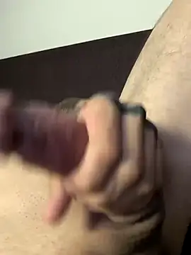 erick242130 online show from March 13, 2026, 3:17 pm