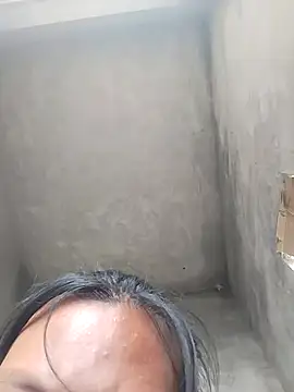 Snapshot of Lanin-i chatting on May 12, 2026, 8:54 am Lanin-i online show from May 12, 2026, 8:54 am