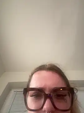 Snapshot of Naughtykitten199 chatting on April 5, 2026, 9:16 am Naughtykitten199 online show from April 5, 2026, 9:16 am