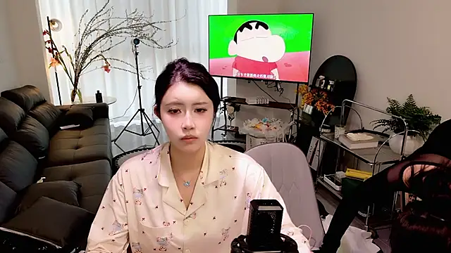 Summerbaby-001 online show from March 16, 2026, 9:46 am