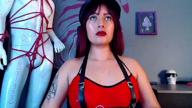 Snapshot of Regina_Iris chatting on May 15, 2026, 12:19 am Regina Iris online show from May 15, 2026, 12:19 am