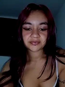 Snapshot of Dreamslucylu chatting on March 17, 2026, 12:08 pm Dreamslucylu online show from March 17, 2026, 12:08 pm