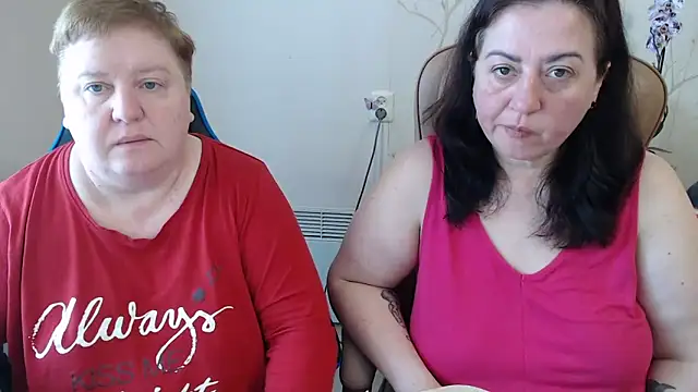 Snapshot of Lindy-Jeanie chatting on May 3, 2026, 7:57 am Lindy-Jeanie online show from May 3, 2026, 7:57 am