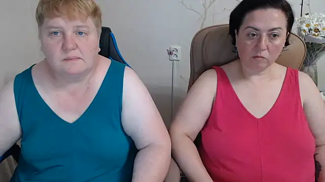 Snapshot of Lindy-Jeanie chatting on June 28, 2026, 6:36 pm Lindy-Jeanie online show from June 28, 2026, 6:36 pm