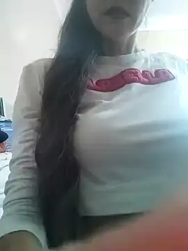 pimentinha02 online show from April 11, 2026, 5:27 pm