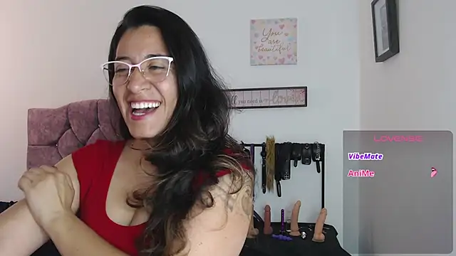 Snapshot of violeta_scott chatting on July 23, 2026, 3:19 pm violeta scott online show from July 23, 2026, 3:19 pm