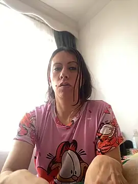 Snapshot of ItsAmara chatting on July 6, 2026, 8:44 pm ItsAmara online show from July 6, 2026, 8:44 pm