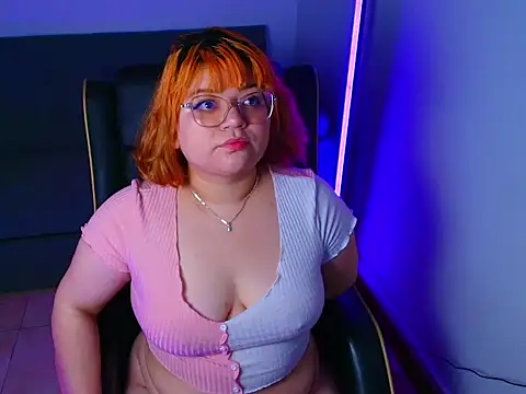 Snapshot of alli_ chatting on May 19, 2026, 10:50 pm alli online show from May 19, 2026, 10:50 pm