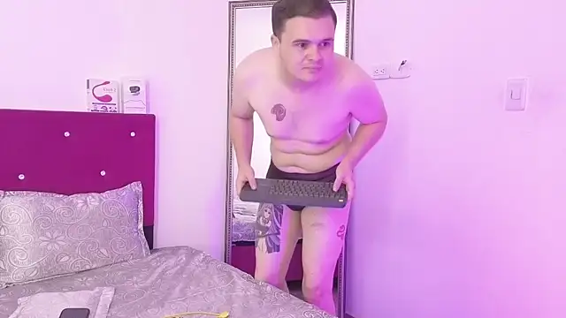 MAGUIRRE 2011 online show from April 29, 2026, 7:42 pm