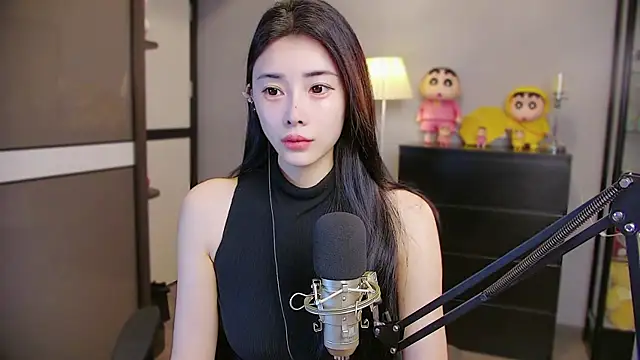 Snapshot of XiaoYuBao- chatting on August 4, 2026, 2:38 am XiaoYuBao- online show from August 4, 2026, 2:38 am