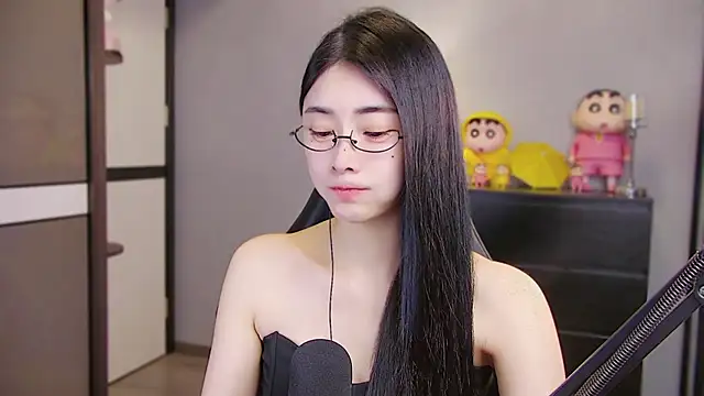 XiaoYuBao- online show from April 21, 2026, 3:51 pm