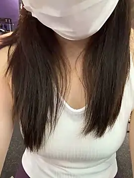 zhizhibaobei online show from June 11, 2026, 12:32 am