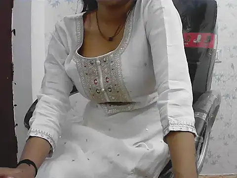 Snapshot of ragini_bby chatting on March 27, 2026, 7:17 am ragini bby online show from March 27, 2026, 7:17 am