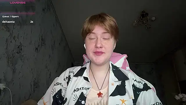 Snapshot of Miacommando chatting on March 16, 2026, 3:26 pm Miacommando online show from March 16, 2026, 3:26 pm