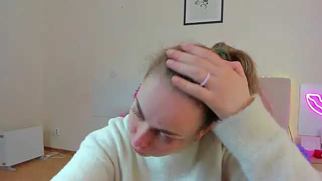 MelanieCuty online show from March 31, 2026, 5:20 am