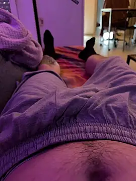 Snapshot of g_thess chatting on March 15, 2026, 12:45 pm g thess online show from March 15, 2026, 12:45 pm