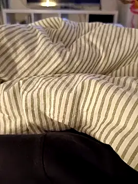 Elias18d online show from March 25, 2026, 5:23 pm