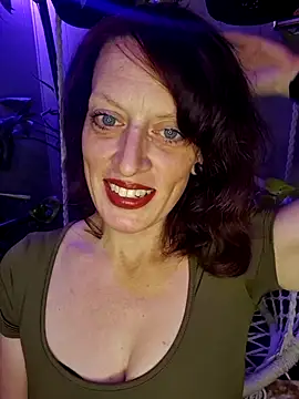 Snapshot of PurpleBunnyxo chatting on May 30, 2026, 3:13 am PurpleBunnyxo online show from May 30, 2026, 3:13 am