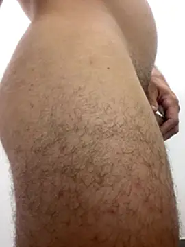 alej2x4 online show from March 27, 2026, 8:10 pm