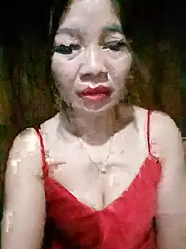 Snapshot of Yiyi102300 chatting on June 4, 2026, 10:14 pm Yiyi102300 online show from June 4, 2026, 10:14 pm
