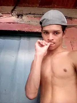 Max026  online show from March 13, 2026, 9:20 pm