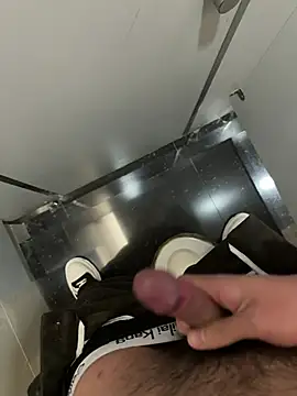 Gkoppfd online show from March 17, 2026, 6:49 am