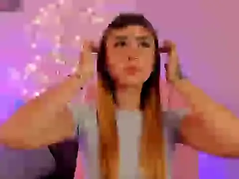 DannieAllen online show from April 15, 2026, 8:42 pm