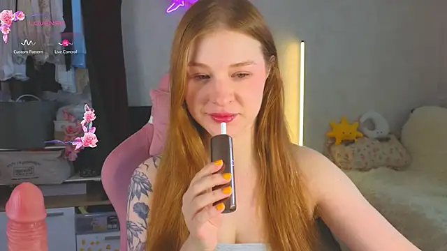 GoldenSunBunny online show from July 9, 2026, 1:54 pm