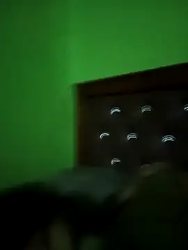 Andrius2026 online show from April 2, 2026, 10:33 am