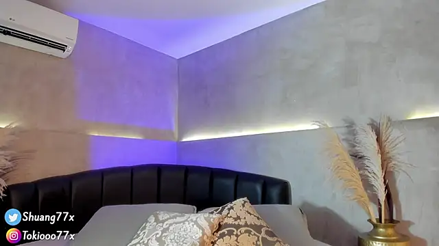 tokioshuang online show from March 26, 2026, 11:24 pm