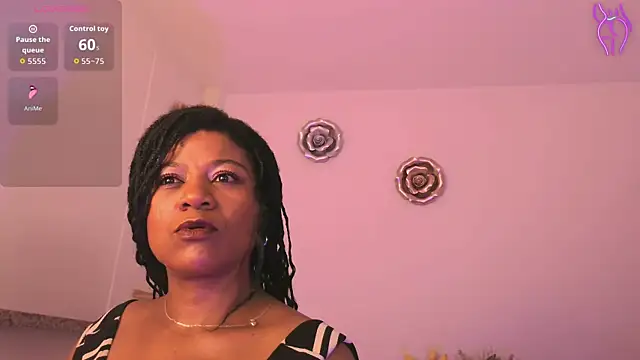 Snapshot of KeisySmith chatting on July 9, 2026, 8:19 pm KeisySmith online show from July 9, 2026, 8:19 pm